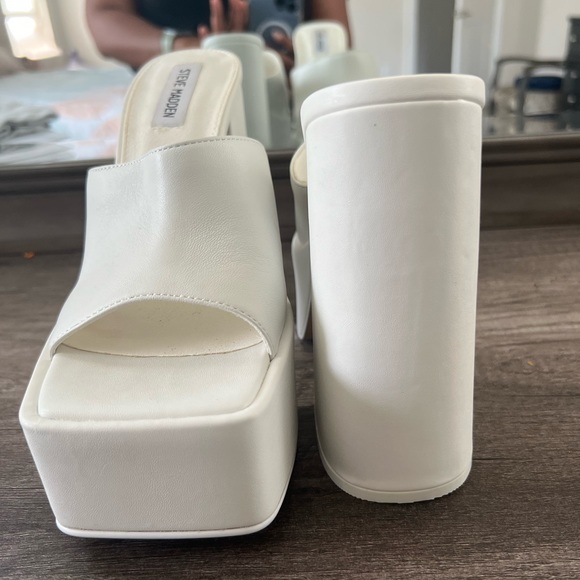 Steve Madden Trixie Platform Heels - Picture 9 of 9